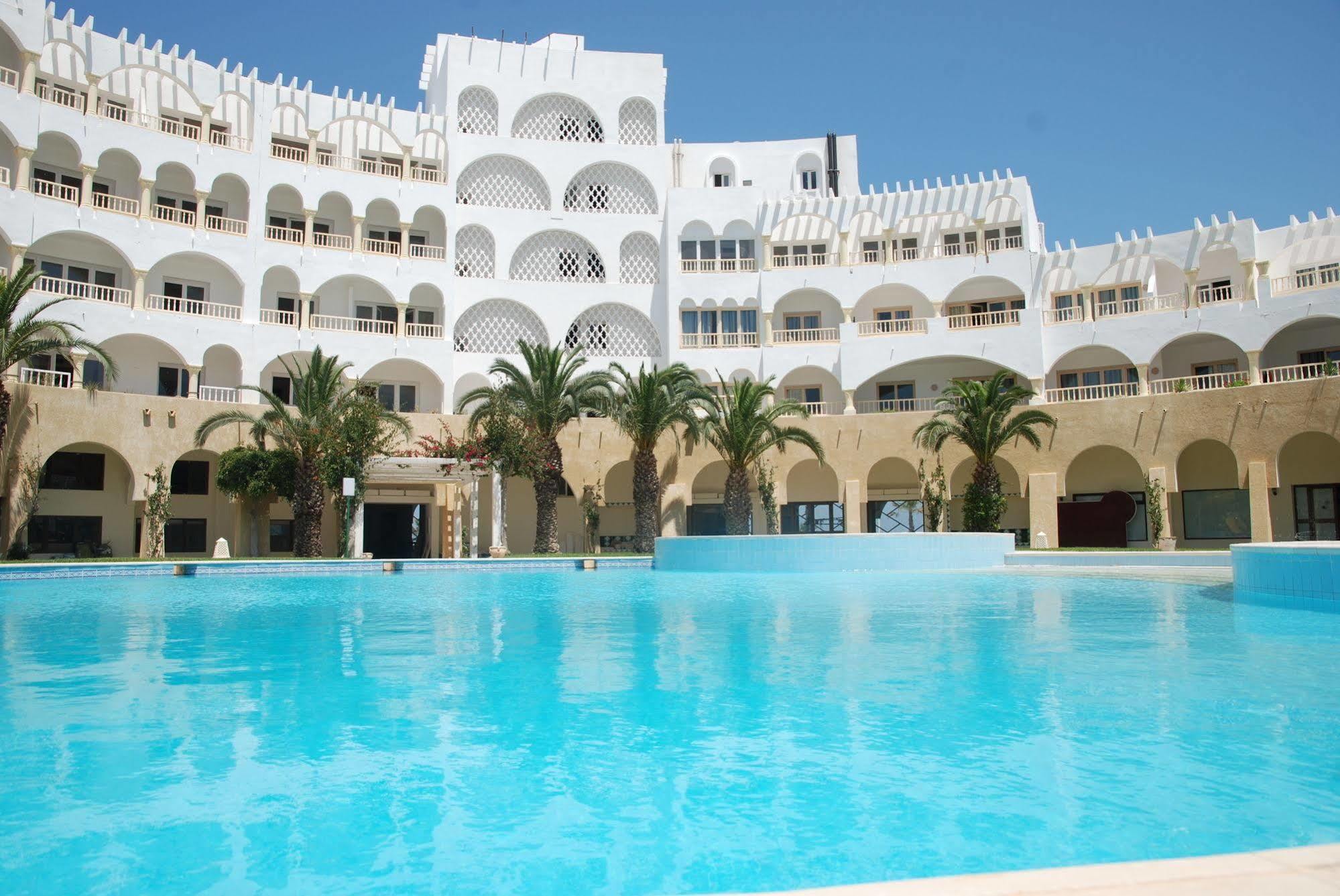 Hotel El Habib モナスティル エクステリア 写真